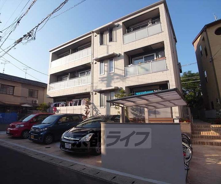 シャーメゾン太秦桂ヶ原の外観