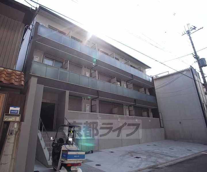 セントポーリア円町の外観