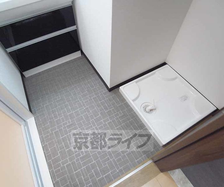 京都府京都市中京区聚楽廻東町の賃貸マンションの内装