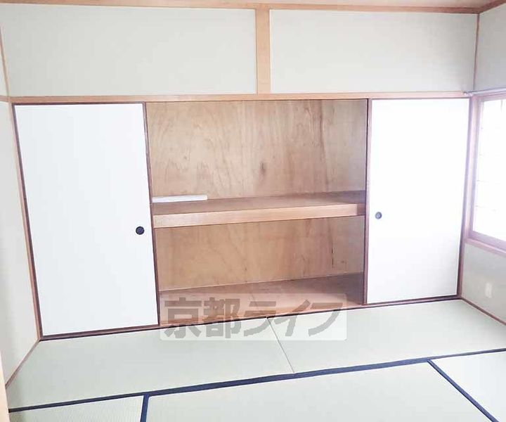 シャローム石田の内装