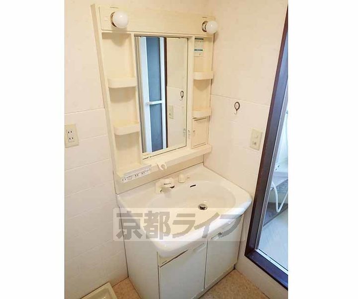 シャローム石田の内装