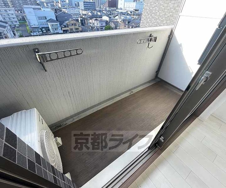 京都府京都市下京区西七条北月読町の賃貸マンションの内装
