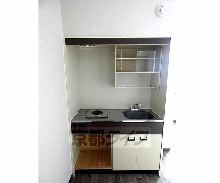 パイングローブ高辻のキッチン