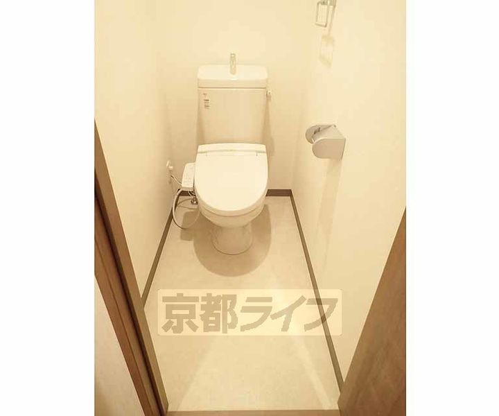 House miyavi 嵯峨の郷206の内装