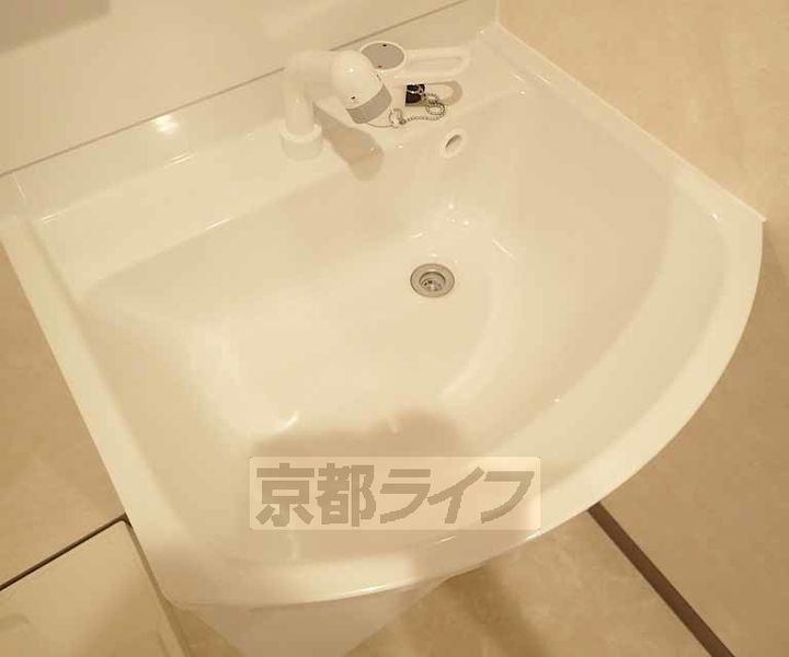 House miyavi 嵯峨の郷206の内装