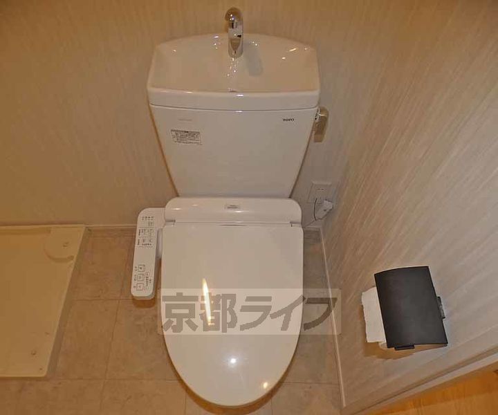 京都府京都市右京区西院六反田町の賃貸マンションの内装