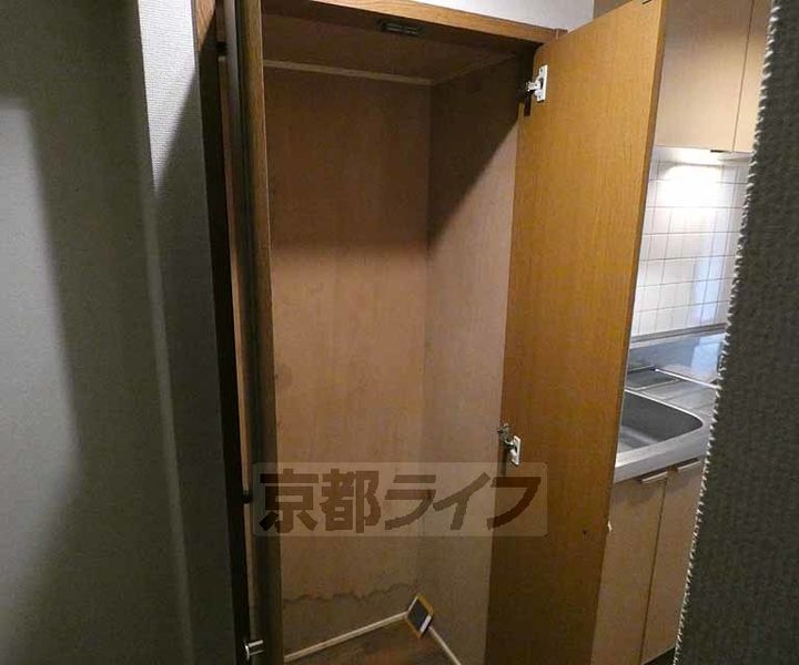 京都府京都市中京区砂金町の賃貸マンションの内装