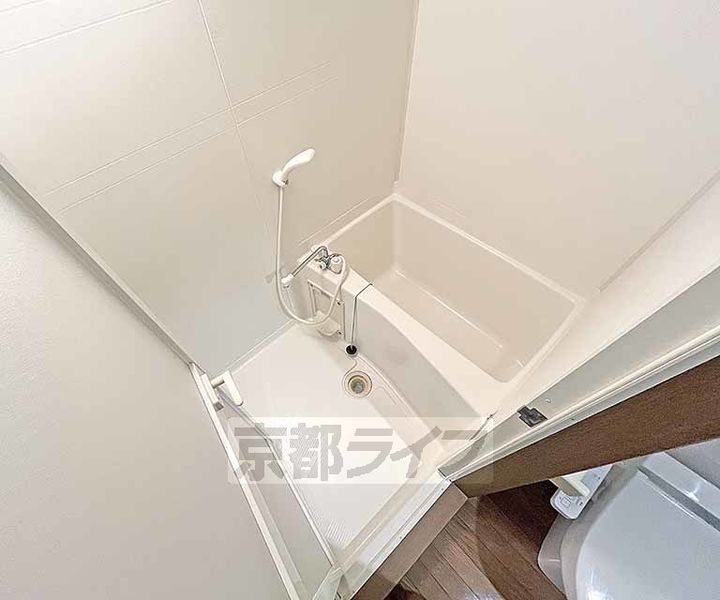 京都府京都市中京区砂金町の賃貸マンションの風呂