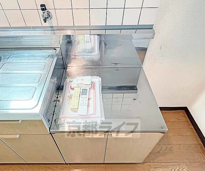 京都府京都市中京区砂金町の賃貸マンションのキッチン