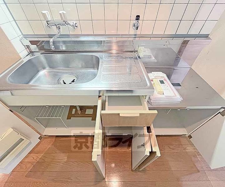 京都府京都市中京区砂金町の賃貸マンションのキッチン