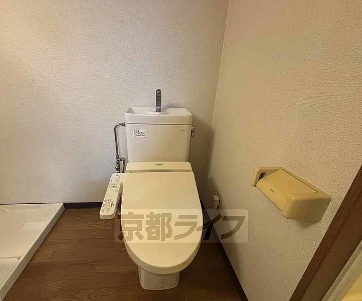 京都府京都市中京区車屋町通竹屋町上る砂金町の賃貸マンションの内装