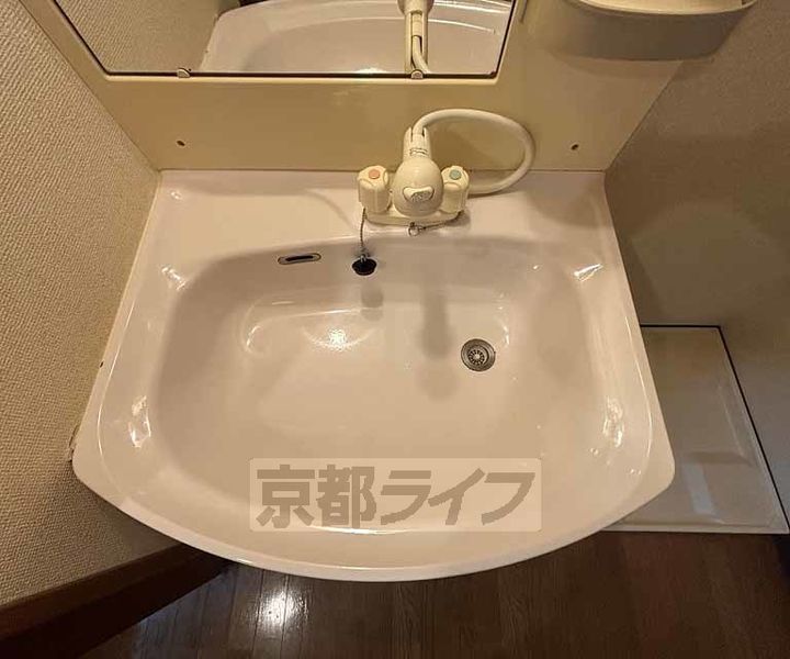 京都府京都市中京区車屋町通竹屋町上る砂金町の賃貸マンションの内装