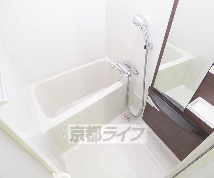 エステムプラザ京都三条大橋204の風呂