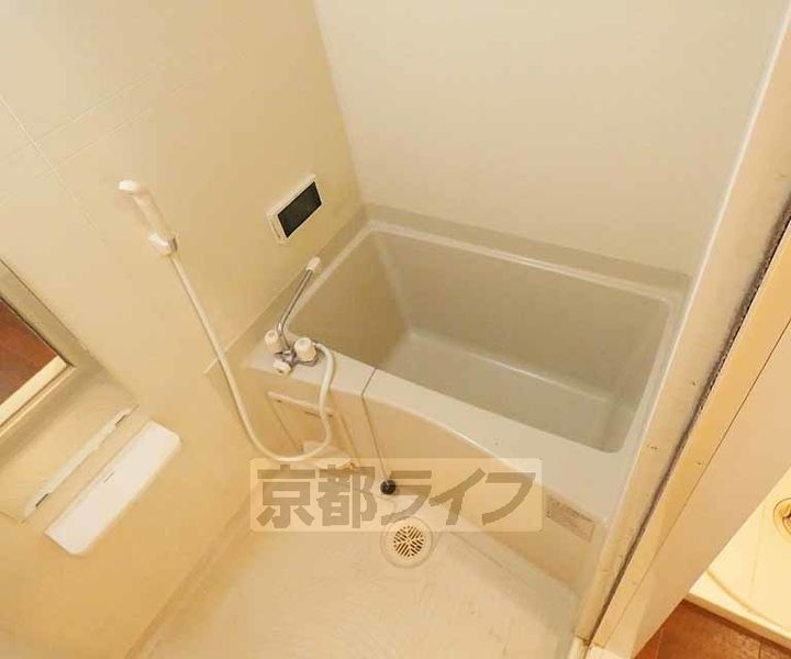 京都府京都市下京区猪熊通五条下る柿本町の賃貸マンションの風呂