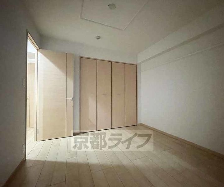 グレイス雅308の居間