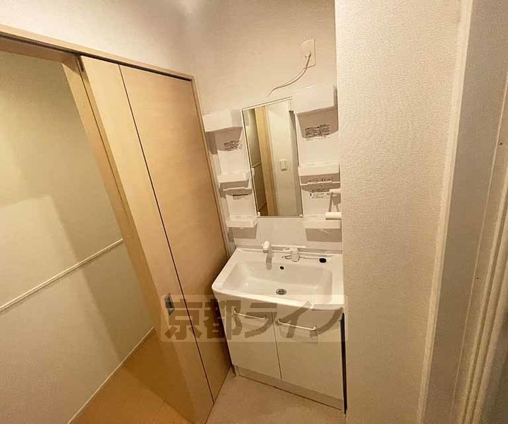 京都府京都市下京区黒門通木津屋橋上る徹宝町の賃貸アパートの内装