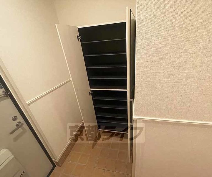 京都府京都市下京区黒門通木津屋橋上る徹宝町の賃貸アパートの内装