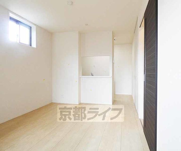 シャーメゾン リヴェール202の居間