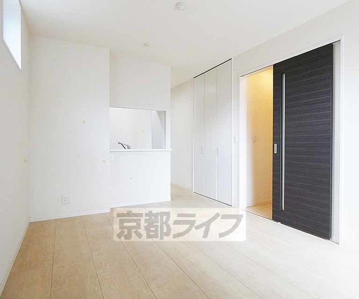 シャーメゾン リヴェール202の居間