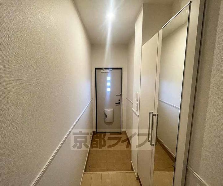 ソレイユST201の玄関