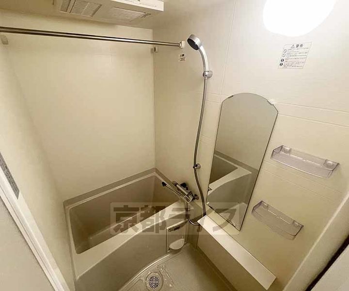 京都府京都市南区東九条河西町の賃貸マンションの風呂