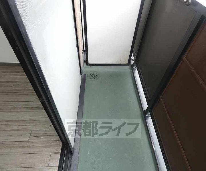 京都府京都市北区紫竹東大門町の賃貸マンションの内装