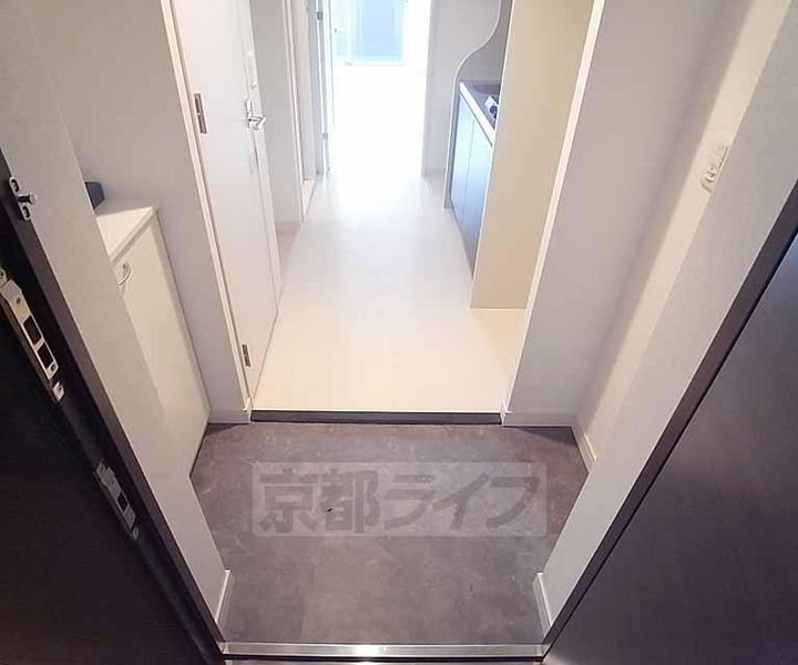 京都府京都市左京区田中上玄京町の賃貸マンションの居間
