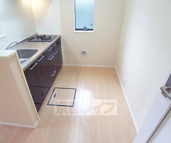 ザ・ガーデン下鴨105のキッチン