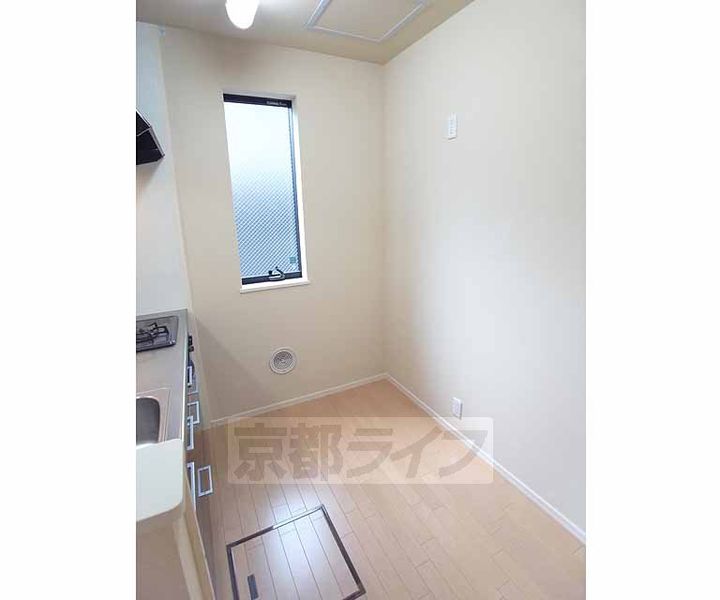 ザ・ガーデン下鴨105のキッチン