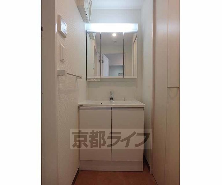 京都府京都市左京区吉田上阿達町の賃貸マンションの内装