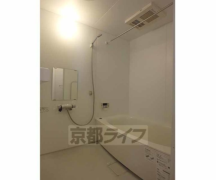 京都府京都市左京区吉田上阿達町の賃貸マンションの風呂