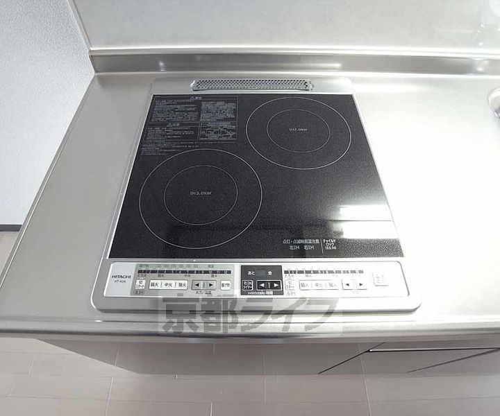 サクシード宝ヶ池202のキッチン