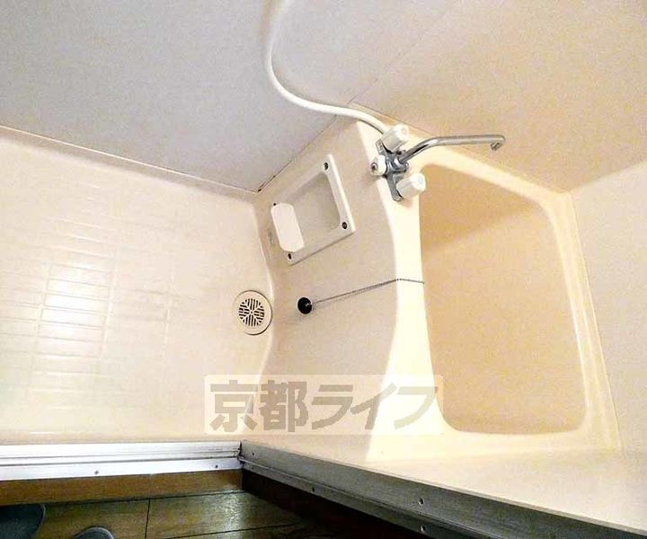 京都府京都市左京区吉田本町の賃貸アパートの風呂