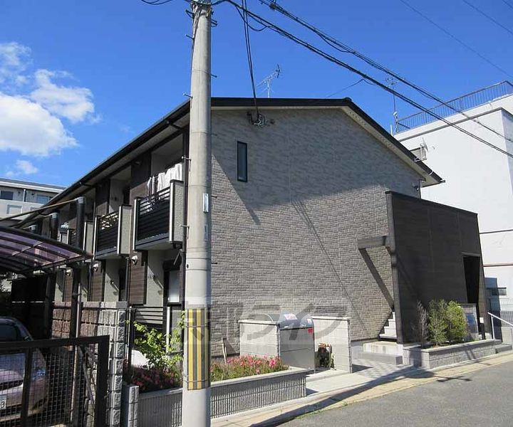 レオネクストファーストクラス203の外観