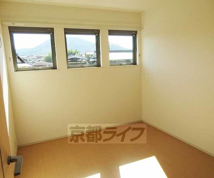 ビ・オーラ千(SEN)の居間