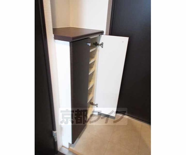 R−Ⅱコート803の内装