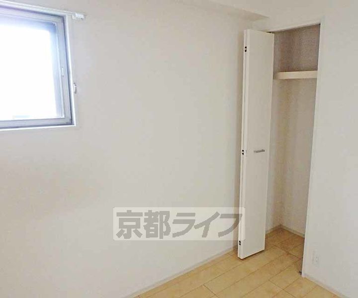 京都府京都市山科区椥辻東潰の賃貸マンションの内装