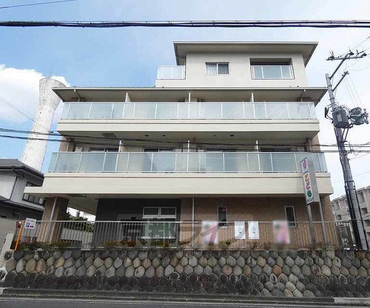 リビエール桃陵の外観