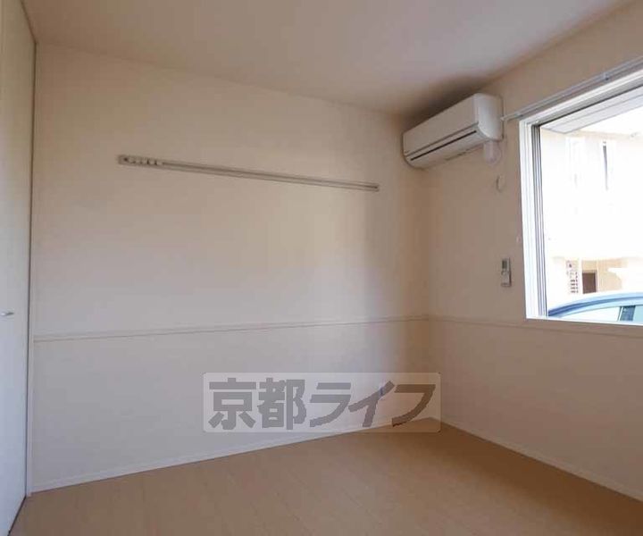 エル・ウイングの寝室