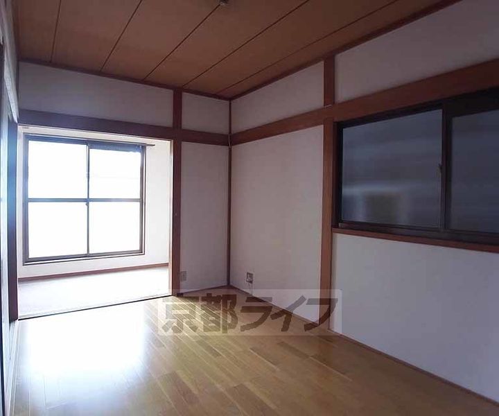 京都府京都市伏見区桃山町丹後(一戸建)の賃貸物件1の居間