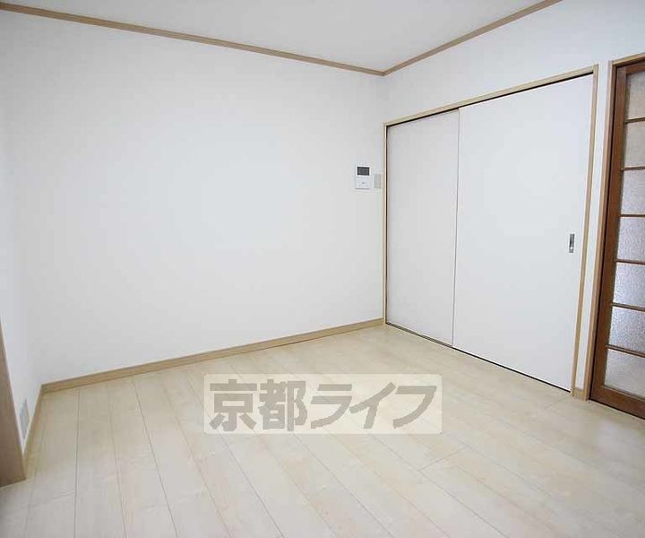 京都府京都市伏見区向島庚申町(一戸建)の賃貸物件の居間