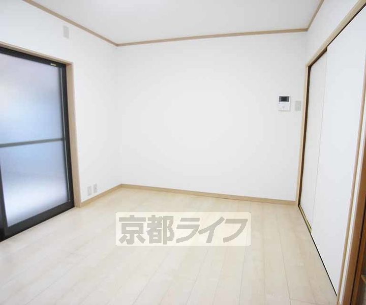 京都府京都市伏見区向島庚申町(一戸建)の賃貸物件の居間