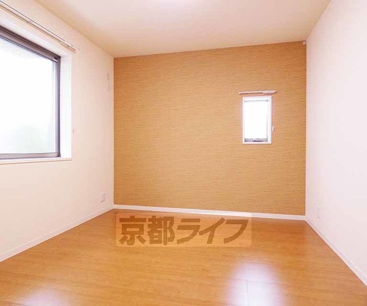 プランドール深草の居間