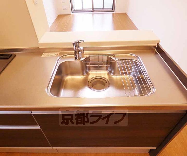 プランドール深草のキッチン