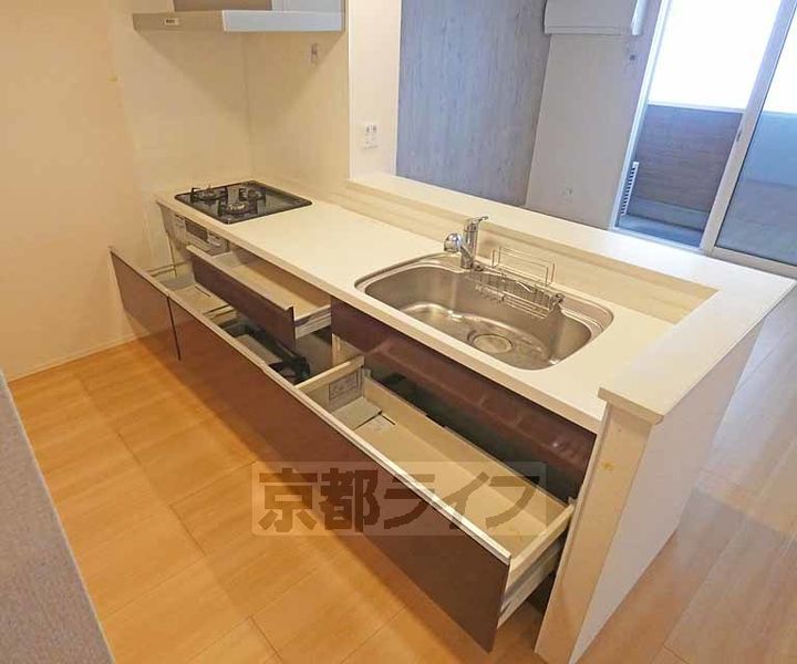 京都府京都市伏見区竹田泓ノ川町の賃貸アパートのキッチン