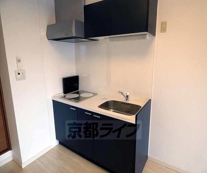 京都府京都市下京区綾小路通寺町西入足袋屋町の賃貸マンションのキッチン