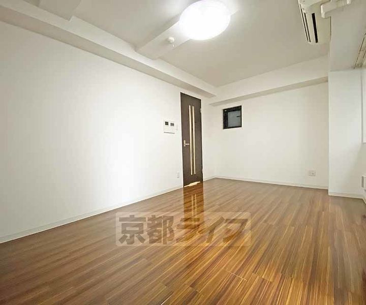 KNスクエア203の居間