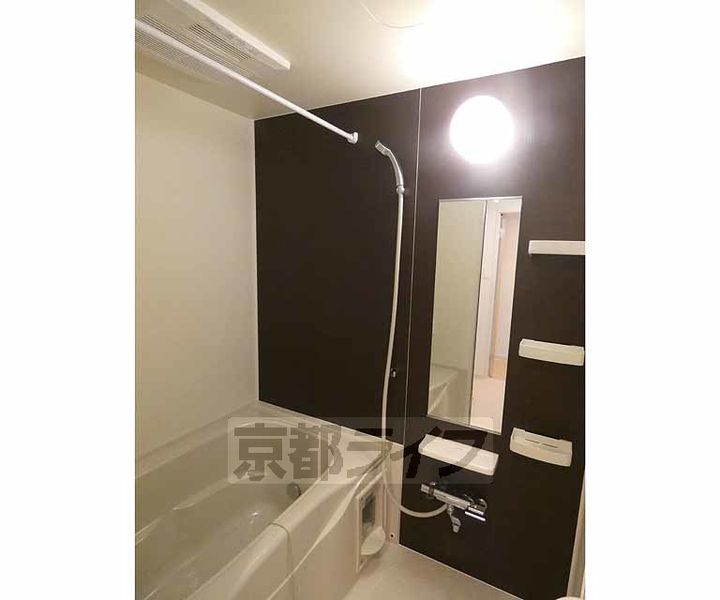 京都府京都市中京区古城町の賃貸マンションの風呂