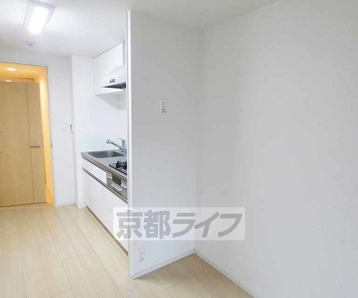 京都府京都市中京区古城町の賃貸マンションのキッチン