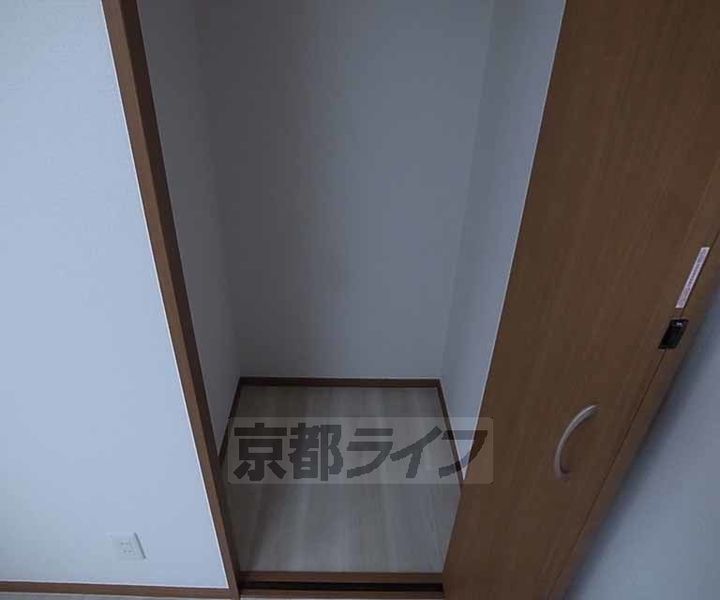 QUINTO五条烏丸の内装